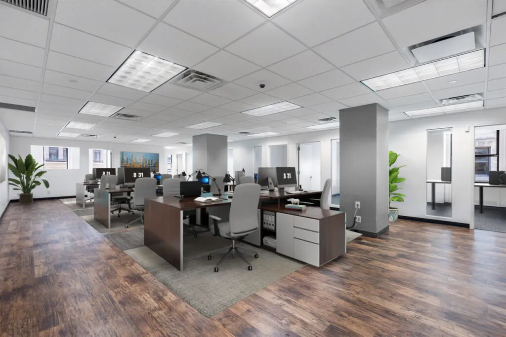 Office Space in Gaur City Mall